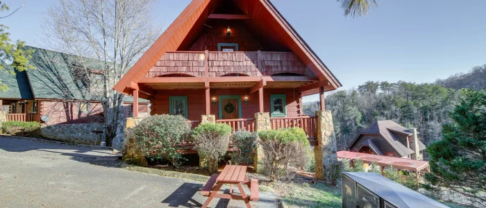 An Amazing Time Cabin - Pigeon Forge - Front